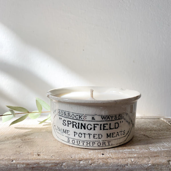 Springfield Vintage Candle in Black Tea & Jasmine
