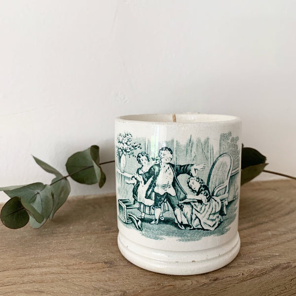 Small Victorian Mug Candle in Green Tomato Leaf