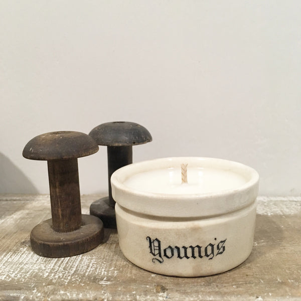 Small Vintage Young’s Pot Candle in Lavender & Sea Salt