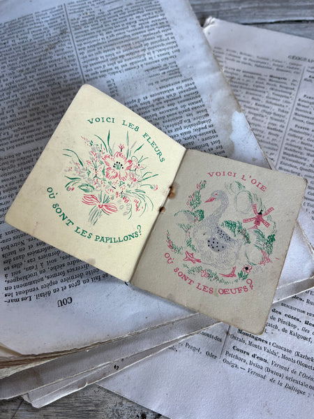 Sweet Vintage Mini Book