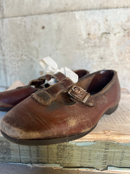 Vintage Children’s Shoes