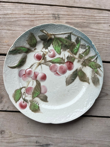 Sweet K&G Cherry Plate