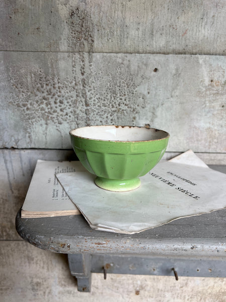 Rustic Green Cafe au Lait bowl