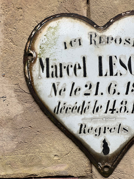 Vintage French Rustic Memorial Heart