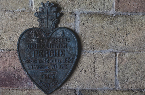 1893 Vintage French Rustic Memorial Heart