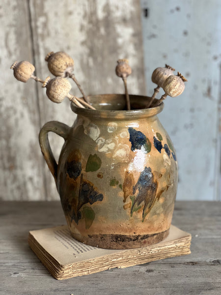 Beautiful Italian Spruzzo Vessel