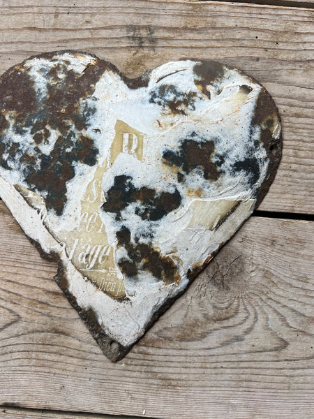 Incredible Ristic Vintage French Rustic Memorial Heart