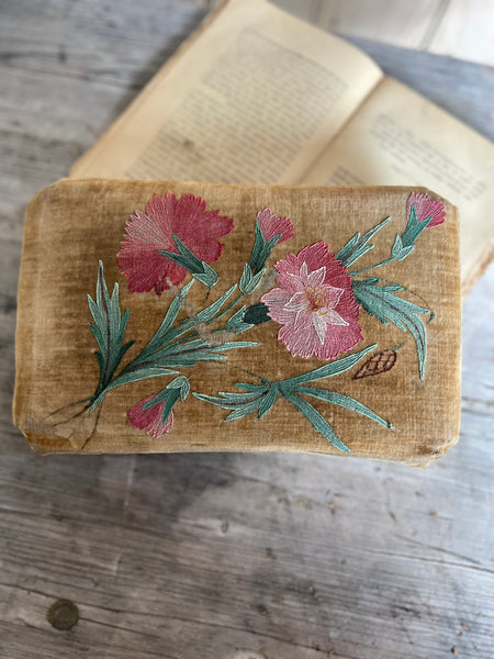 Beautiful Vintage French Box