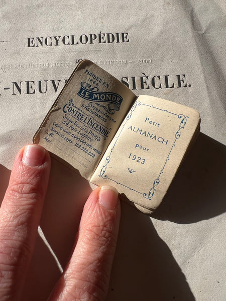Mini 1923 Antique Agenda