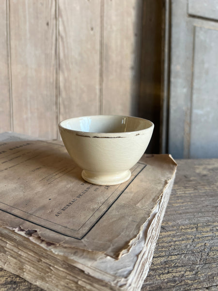 Small Vintage Cafe Au Lait