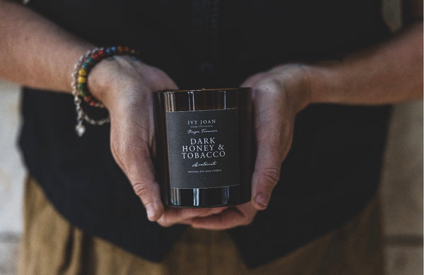 Bougie Française - Dark Honey & Tobacco - Montmartre