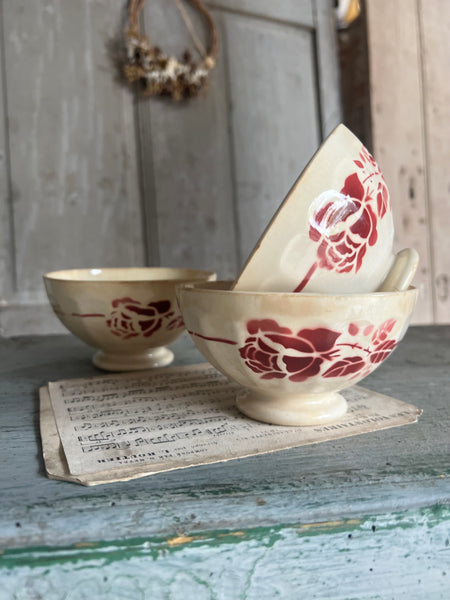 Beautiful Small Vintage Cafe Au Lait Bowls