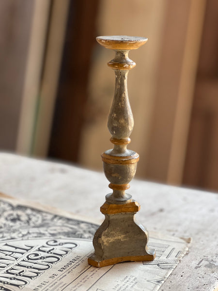 Sweet Vintage Candle Plinth