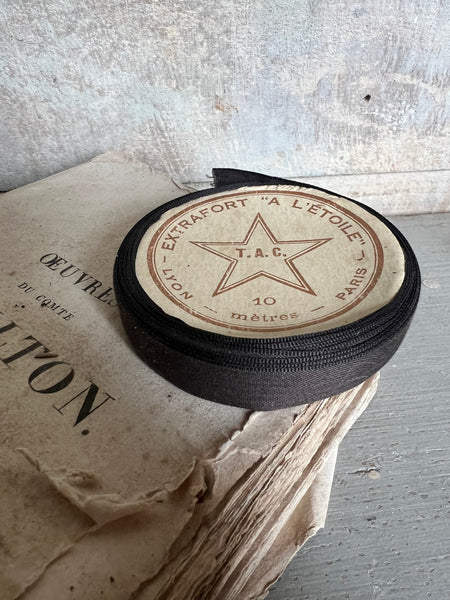 French Black Star Ribbon