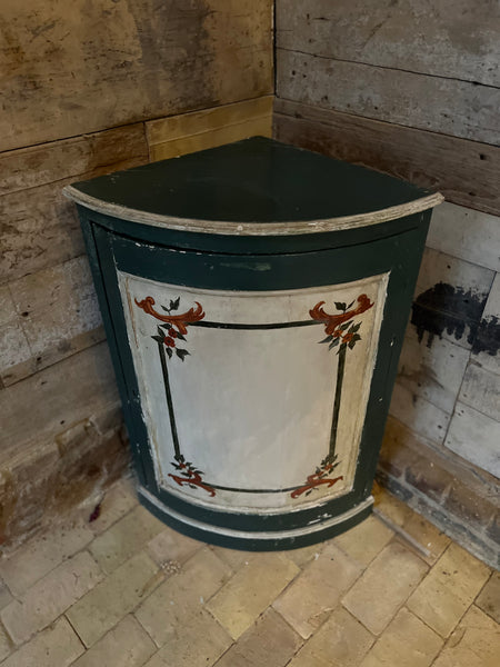 Vintage French Chippy Paint Corner Unit