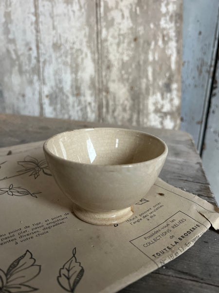 Small Vintage Cafe Au Lait