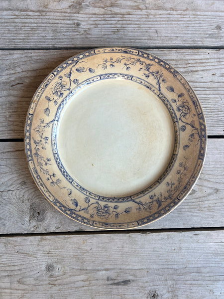 Creil et Montereau Buttery Blue Plate