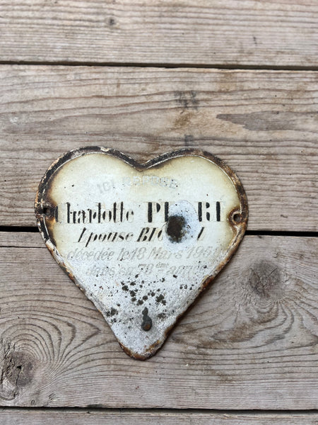 Mini Vintage French Rustic Memorial Heart