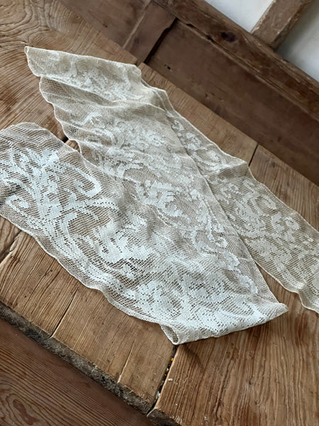 Beautiful Lace Table Runner