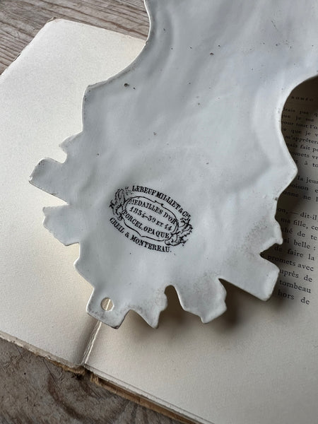 Creil et Montereau Religious Sacramental Wall Hanging