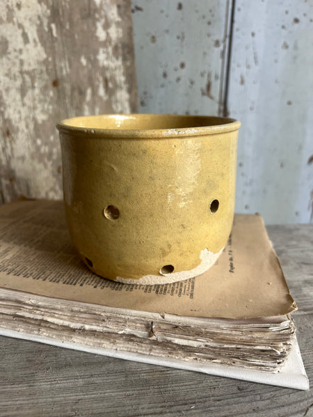 Yellow Vintage French Faiselle Cheese Mould