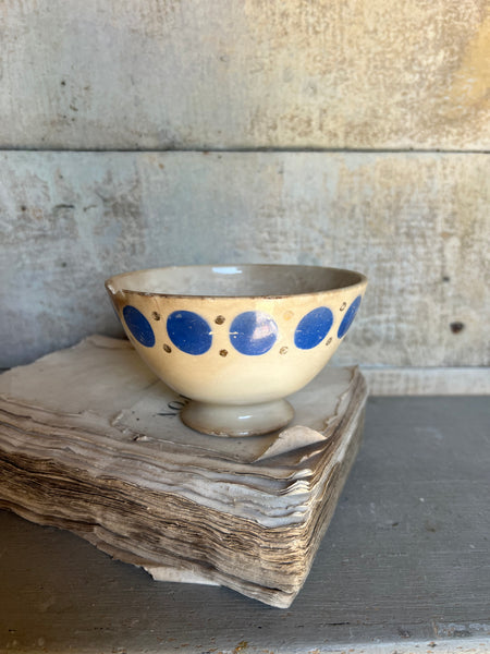 Blue Spot Rustic Cafe Au Lait