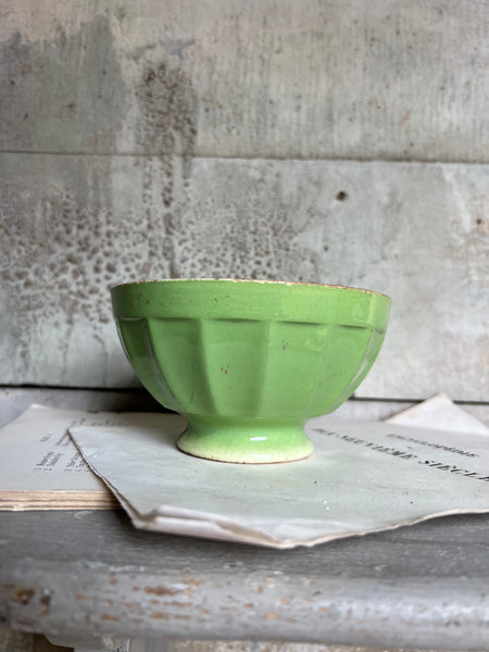 Rustic Green Cafe au Lait bowl