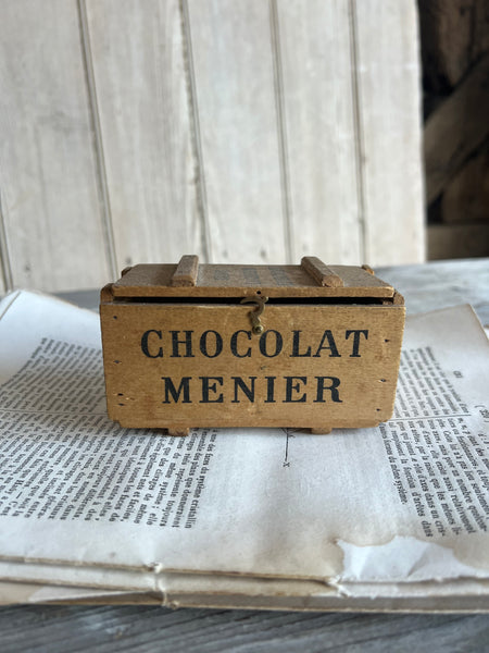 Mini Vintage Chocolat Menier Crate Box