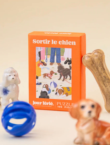 Jour Férié Walking the Dog - 100-piece mini puzzle