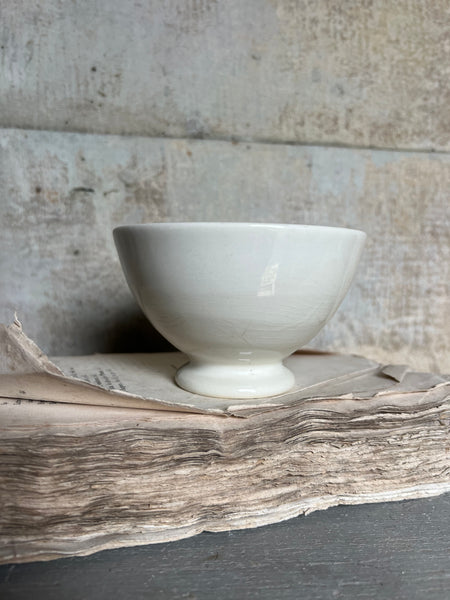 Small Vintage Cafe Au Lait