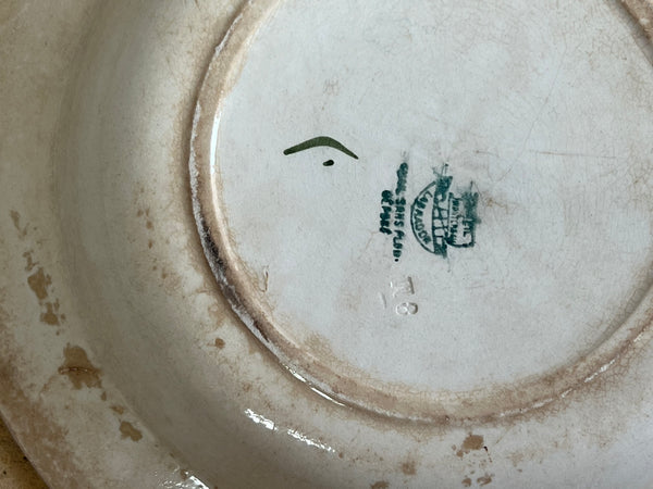 Creil et Montereau Vintage Spongewear Dish