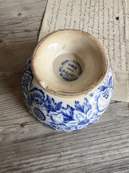 Beautifully Crazed Rustic Gien Cafe Au Lait