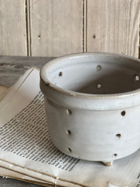 Small Crisp White Vintage French Faiselle Cheese Mould