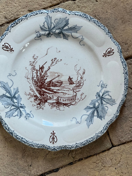 Choisy Le Roi Bateau Plate