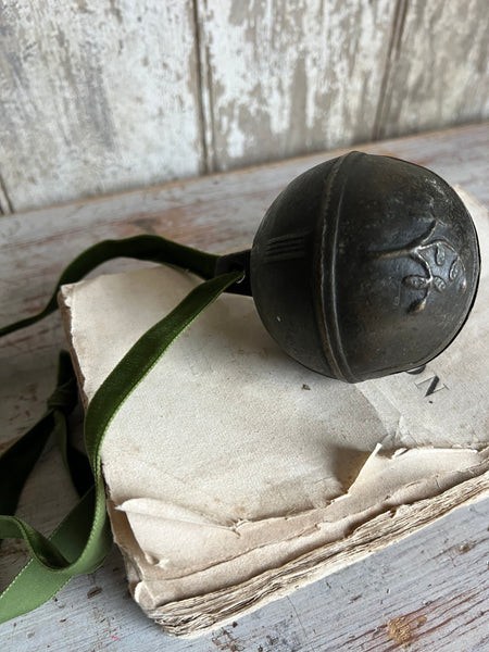 Large Antique 18th Century Joseph Dubois Au Puy Floral Bell