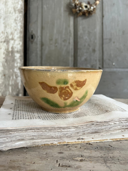 Beautiful Provençal Floral Bowl