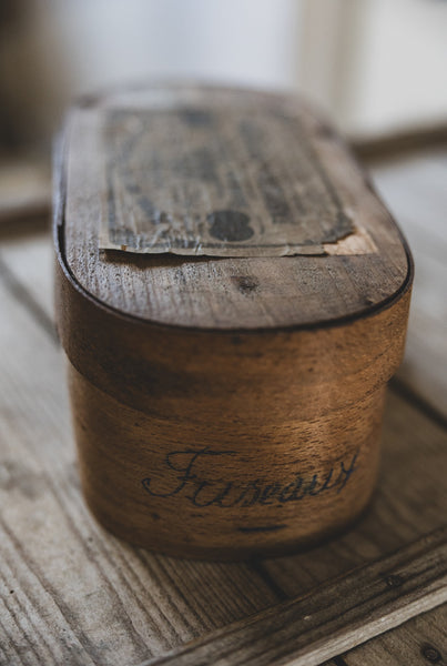 Antique Box Felix Potin
