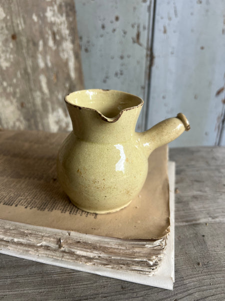 Sweet French Yellow Pot
