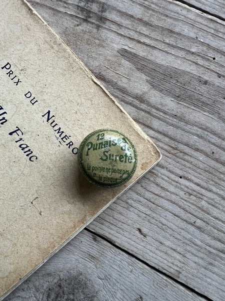 Sweet Vintage French Tin
