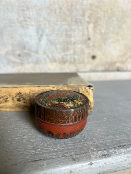 Gorgeous Vintage French Tin