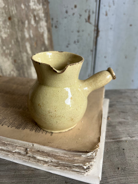 Sweet French Yellow Pot