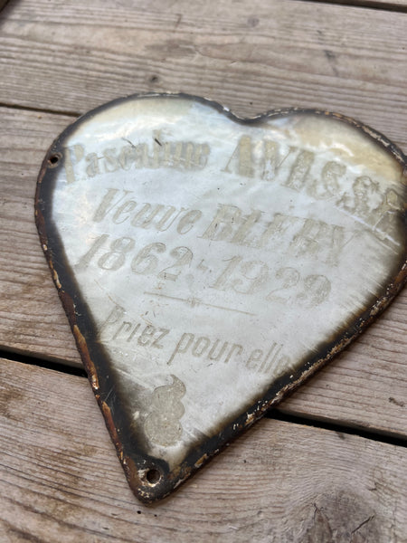 Vintage French Rustic Memorial Heart