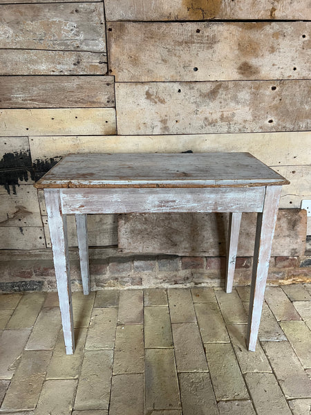 Sweet Vintage Painted Swedish Table