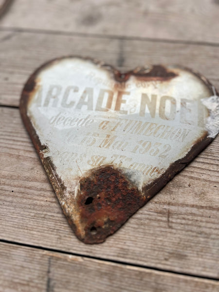 Vintage French Rustic Memorial Heart