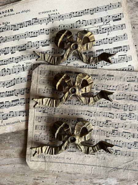 Sweet Vintage Brass Bows