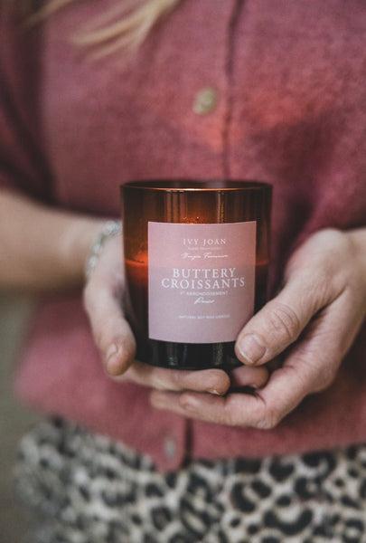 Bougie Française - Buttery Croissants - Paris