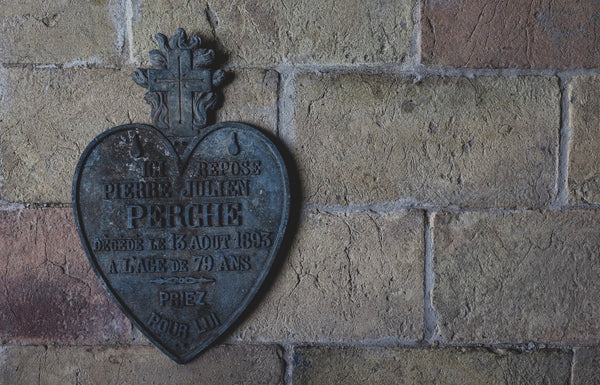 1893 Vintage French Rustic Memorial Heart