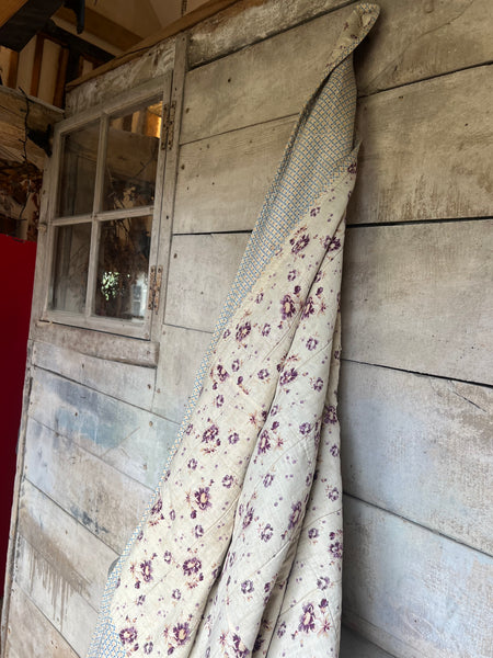 Beautiful Vintage French Quilt