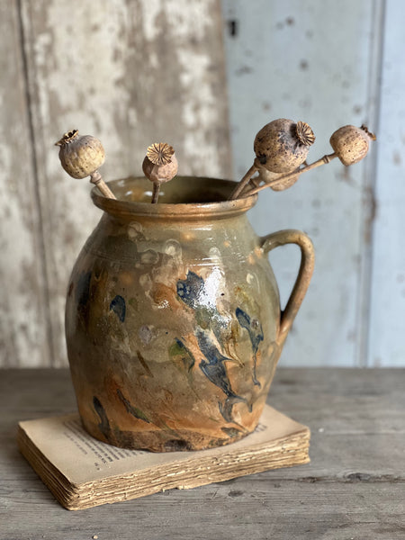 Beautiful Italian Spruzzo Vessel