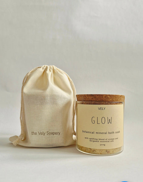 Vely Botanical Mineral Bath Salts "Glow"
